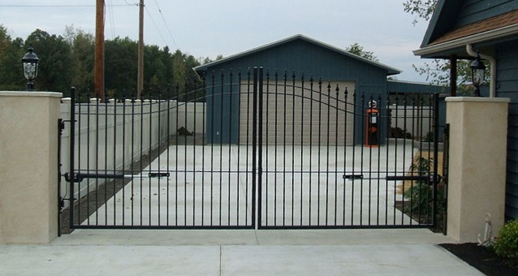 Sliding Driveway Gate Installation Lake Balboa